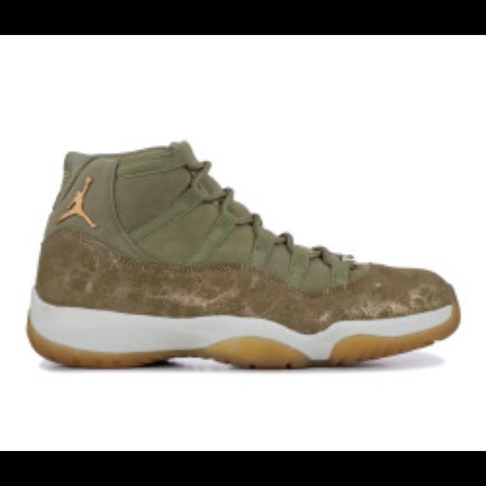 Jordan 11 (women’s)